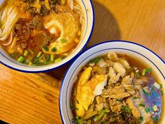 -矮子粉店1985·长沙米粉(湘春路店)