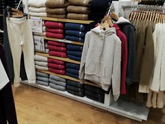 -优衣库(银川新华百货CCMall店)