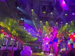 -喜鹊音乐酒馆(西街店)