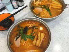 -汤小云火锅米线(钻汇广场店)