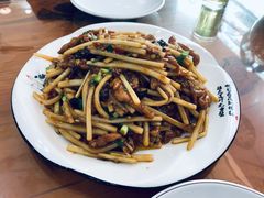 -椒香川流不息川菜馆(二七北路店)