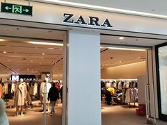 -ZARA(万达广场二七店)
