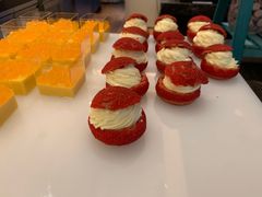-云端西餐厅(南宁龙光那莲豪华精选酒店)