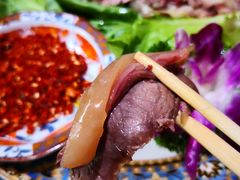 带皮的驴肉-一个勺子新疆锡伯主题私房菜(红墙巷49号院店)