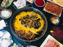 精品鹅肠-铜元老码头鳝鱼火锅