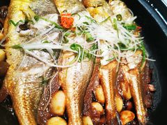 八分钟砂锅焗黄鱼-有喜胶东小馆(太申祥和店)