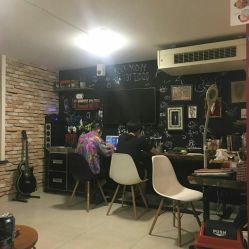 -Black Tattoo Studio