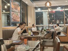 -胡须佬鸡煲四季火锅店(石厦西村直营店)