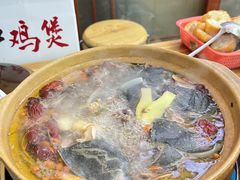 -广味炭炉鸡煲(宝业路分店)