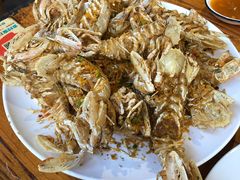 -三亚火车头万人海鲜广场