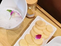 -喃喃椰·糟粕醋·椰子鸡火锅(七堡花园店)