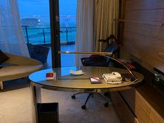 -上海滴水湖皇冠假日酒店