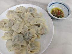 -孖妹上肉饺子馆