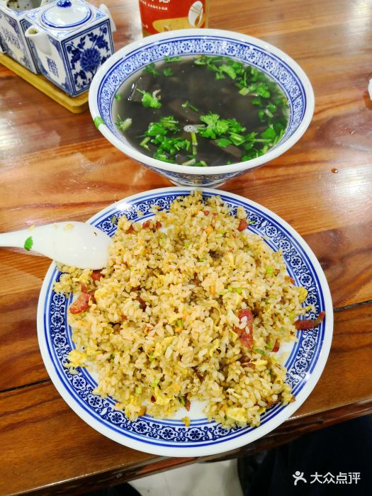 镇淮楼包子铺图片