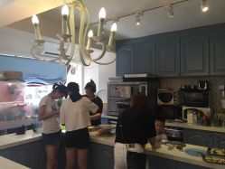 -明匠曲蛋糕西点屋(穗花新村店)