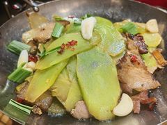 腊肉炖莴笋-旺钵·夷望溪·20年常德手作土钵菜(马栏山创始店)