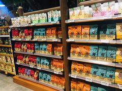 零售区-三只松鼠生活馆(芜湖弋江金鹰店)