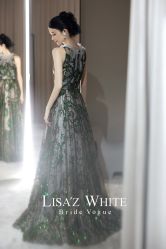 点击看大图 -Renee芮亦婚纱