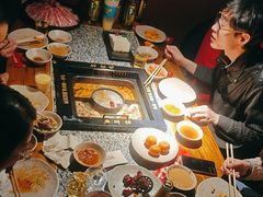 -老牌坊云南鱼豆花火锅(哈西万达店)