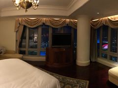 -广州富力丽思卡尔顿酒店