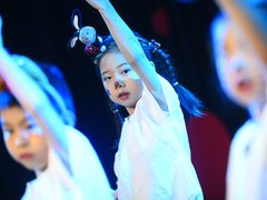 -猴有戏教育戏剧·音乐剧·主持口才·演讲朗诵辩论(环球港华师大校区)