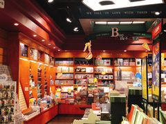 -西西弗书店&矢量咖啡(壹方购物中心店)