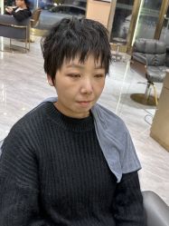 -一東造型烫发染发