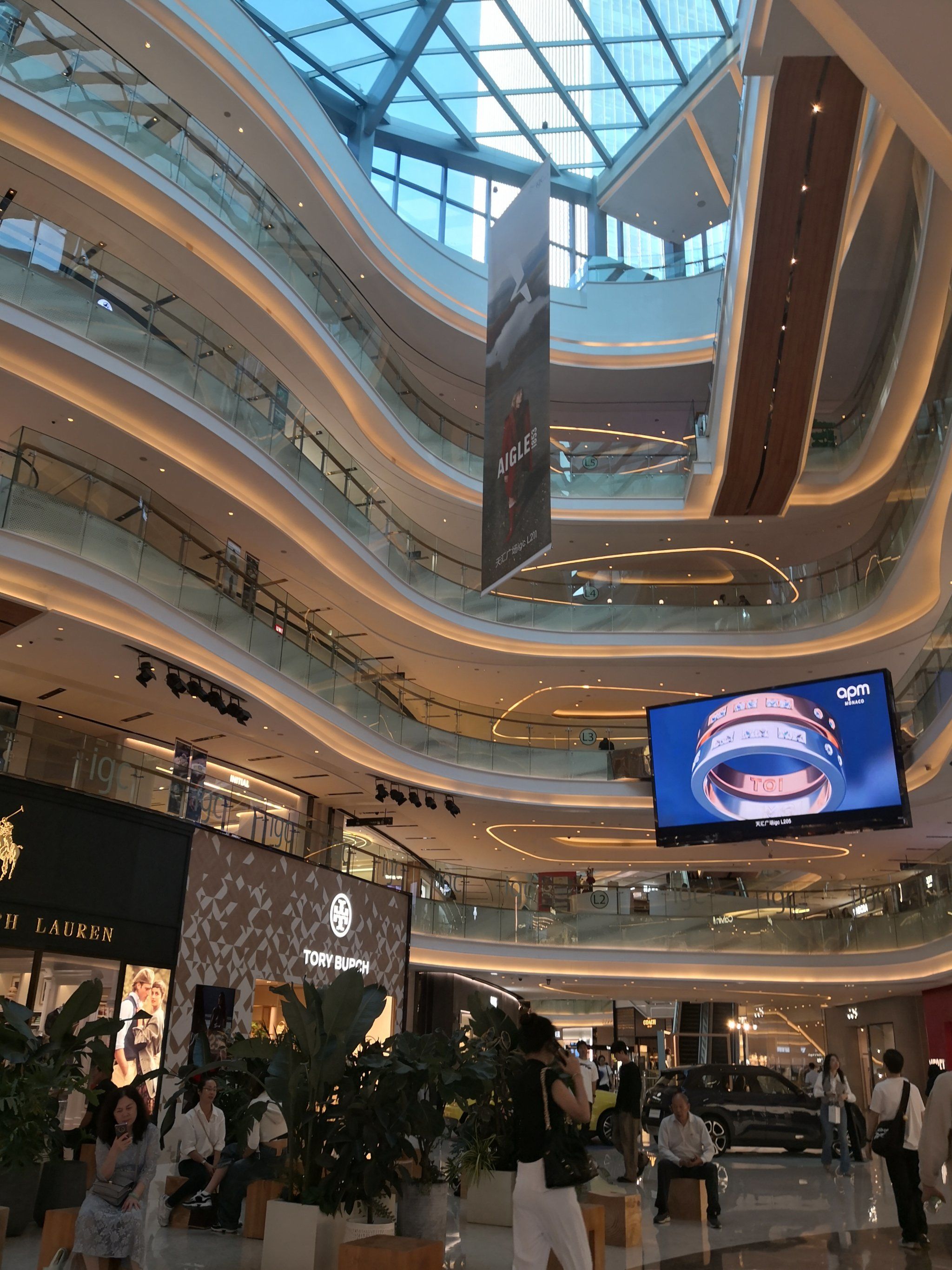 广州富人区商场直逼太古汇!带外国友人来这吧!