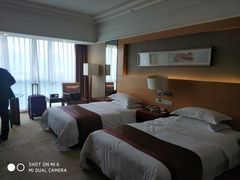 -峨眉山世纪阳光大酒店(峨眉高铁站店)