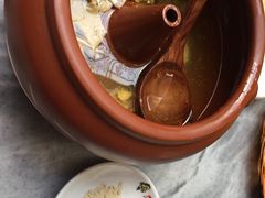 -蔼若春.传承三十年云南菜(金碧公园店)