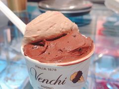 -VENCHI 闻绮(北京国贸商城店)