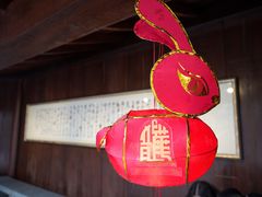 -龙华寺