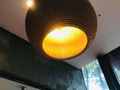 -香巴拉云南餐厅(华莱坞店)