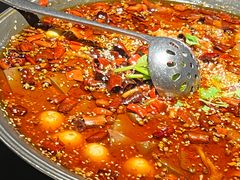 -麻六记(凤凰汇店)