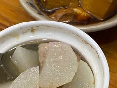 -红猪卤肉饭(大西洋美食城店)
