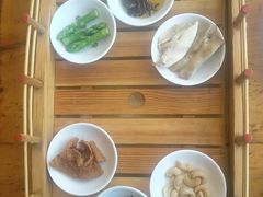 -桥香园过桥米线(国贸店)