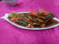 -鑫驼峰牛排火锅(普陀路店)