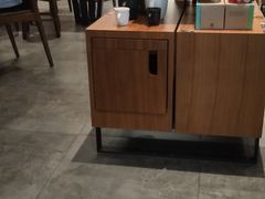 -星巴克(武汉金色港湾店)