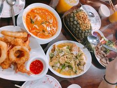 -Dang restaurant (patong phuket)