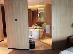 -上海佘山世茂艾美酒店