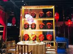 -老滇山寨•云南特色菜•地方菜•民族风情歌舞表演(金碧店)