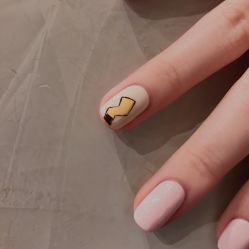 -悦指间美甲美睫