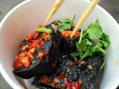 -黑色经典臭豆腐·湖南特产(步行街店)