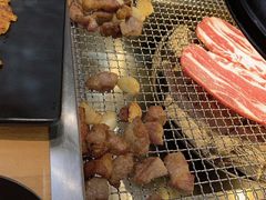 -肉甲韩国木炭烤肉(新壹街1店)
