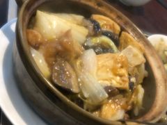 超級無敵砂鍋魚頭煲-尝囍煲仔小菜