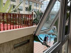 -兴芮温泉度假区