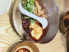 -魔都三兄弟酸辣粉·蘸卤炸串(虹桥万科店)