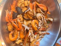-七欣天香辣蟹火锅(上海银亿滨江店)