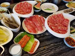 -云中捞高空旋转餐厅(商茂世纪广场店)