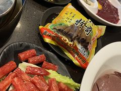 -渝宗老灶火锅(巴国城店)